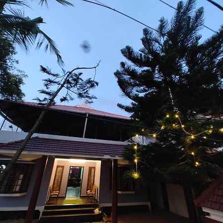 Gothra Beach Casa Alappuzha Eksteriør billede